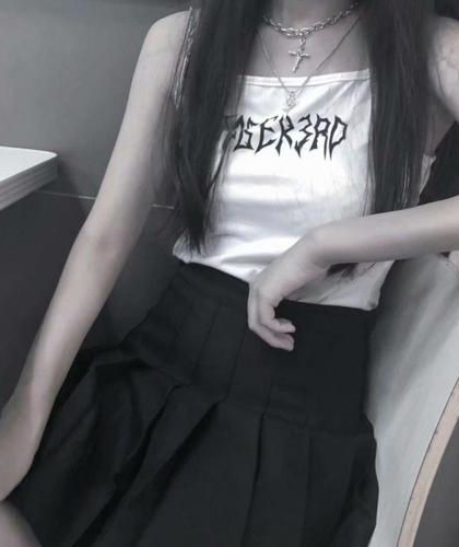 【BL】爱人如养花 作者：吸一口仙气