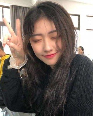 《美艳妻子离婚后》作者：小涵仙