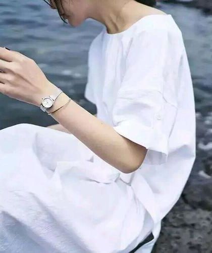 《执剑抱走师姐(穿书）》（精校版全本by番外完）作者：河沐